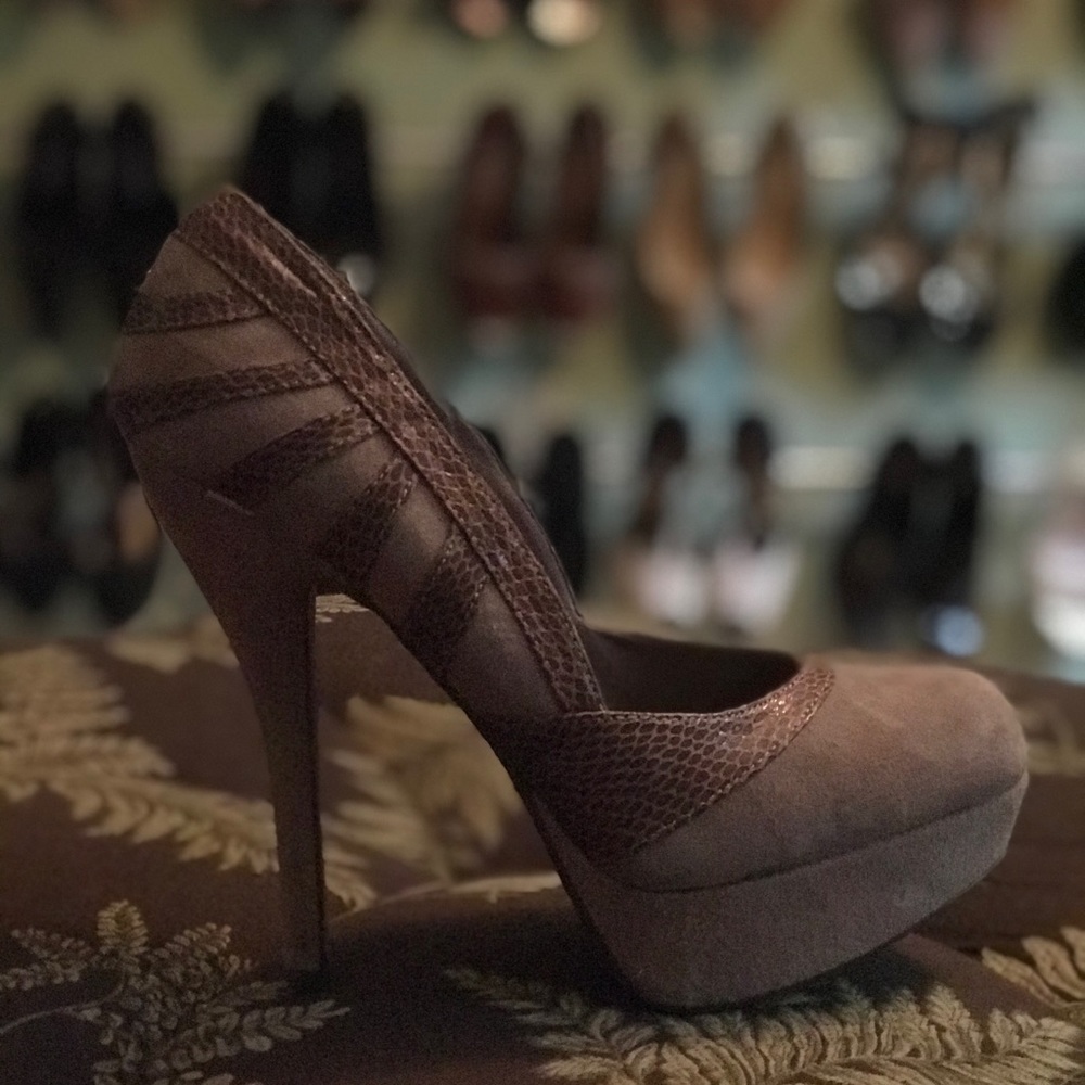 Bakers Rayla Retro Suede Python Pumps - image 1